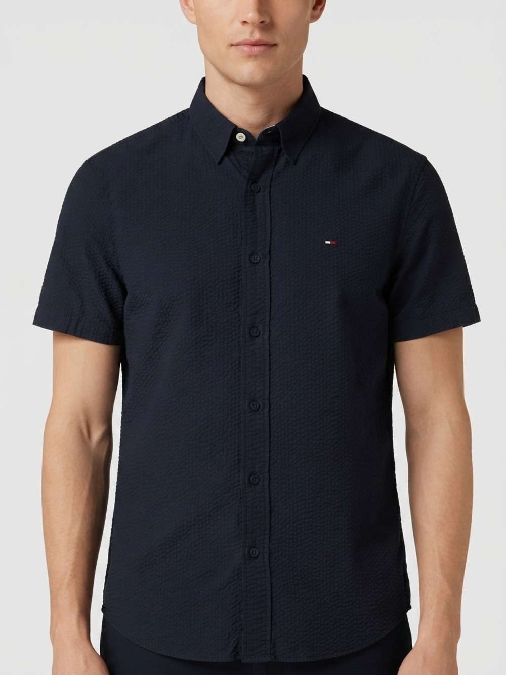 Tommy Hilfiger Men's Navy Size M Short-Sleeve Seersucker Shirt